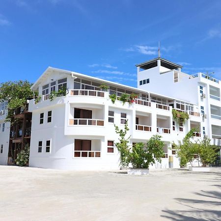 Rashu Hiyaa Hotel Dhiffushi Ngoại thất bức ảnh