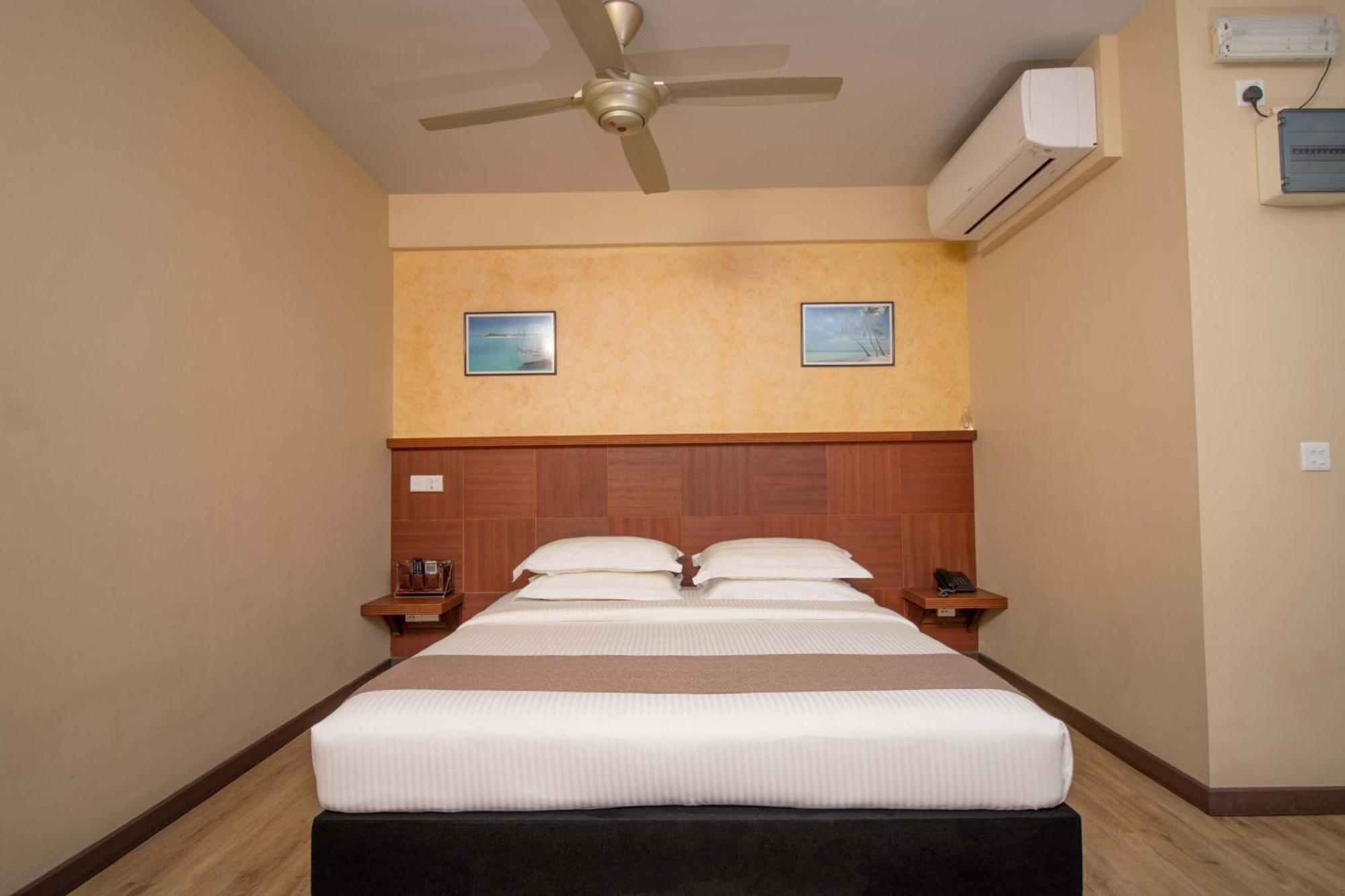 Rashu Hiyaa Hotel Dhiffushi Ngoại thất bức ảnh