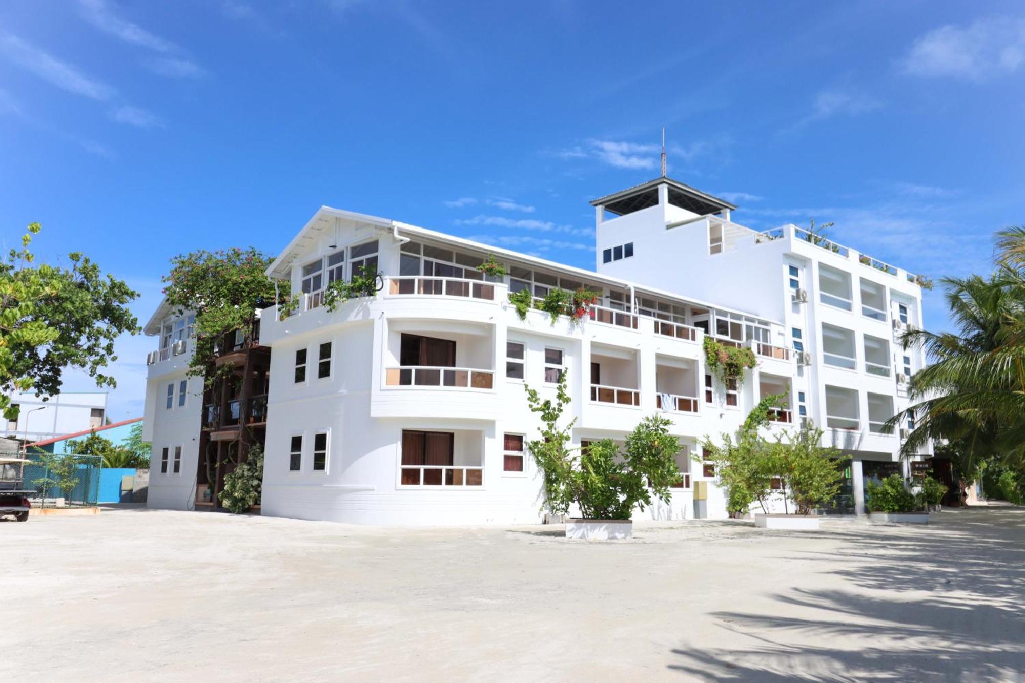 Rashu Hiyaa Hotel Dhiffushi Ngoại thất bức ảnh